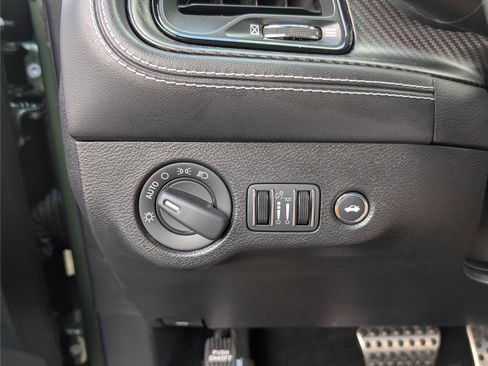 Used 2023 Dodge Challenger SRT Hellcat Redeye image 28