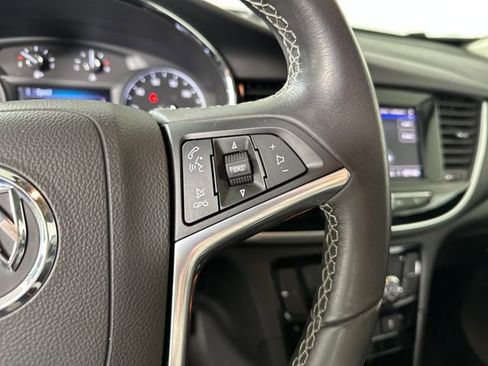 Used 2022 Buick Encore Preferred w/ Safety Package image 16