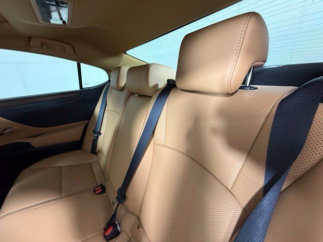 Used 2025 Lexus ES 350 w/ Premium Package FWD image 24
