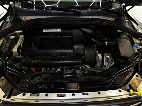 Used 2014 Volvo XC60 T6 image 23