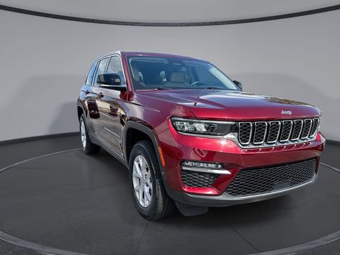 Used 2022 Jeep Grand Cherokee Limited AWD/4WD image 12