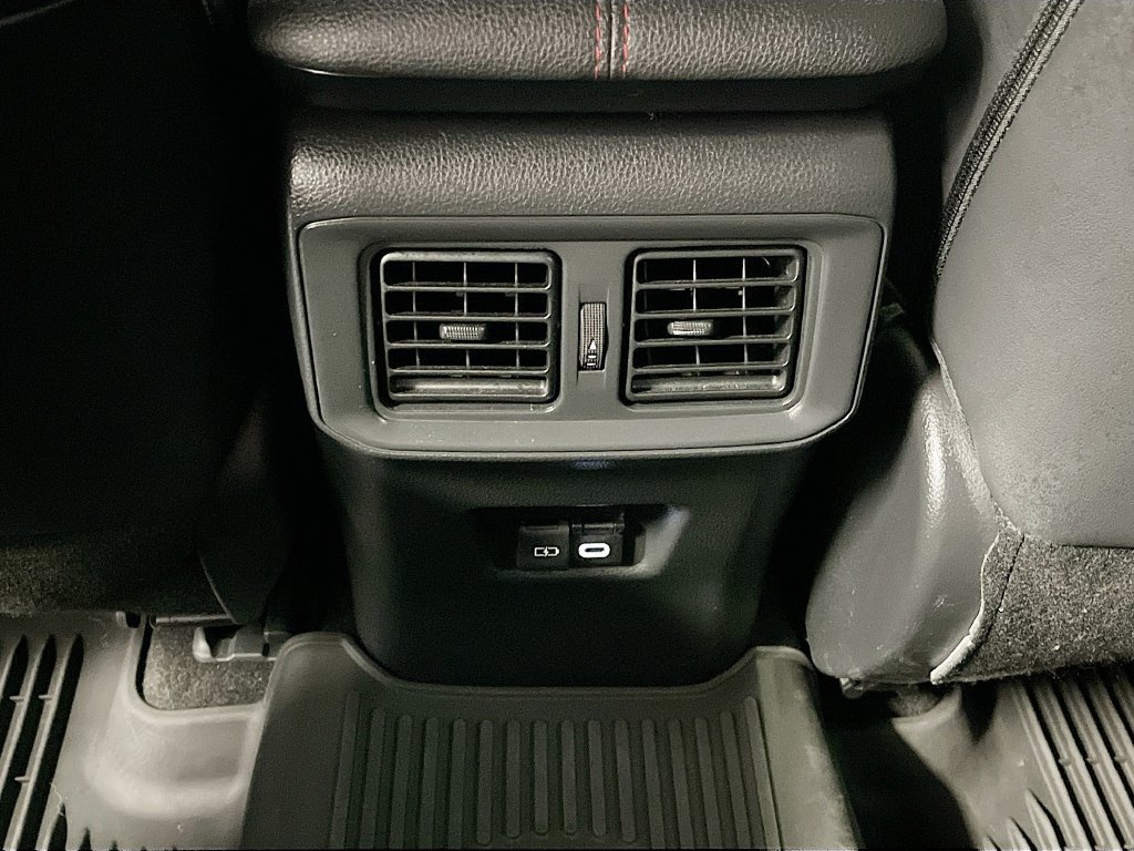 Used 2025 Toyota RAV4 XSE w/ Weather Package AWD/4WD image 27