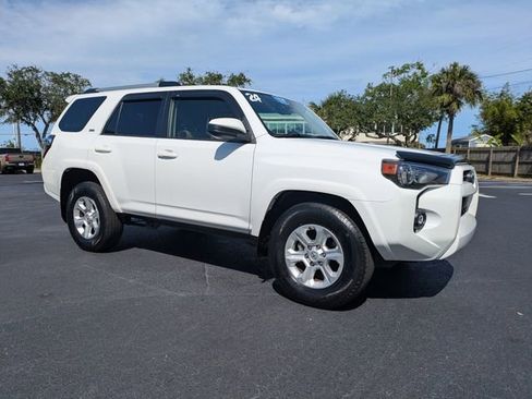 Used 2024 Toyota 4Runner SR5 RWD image 2