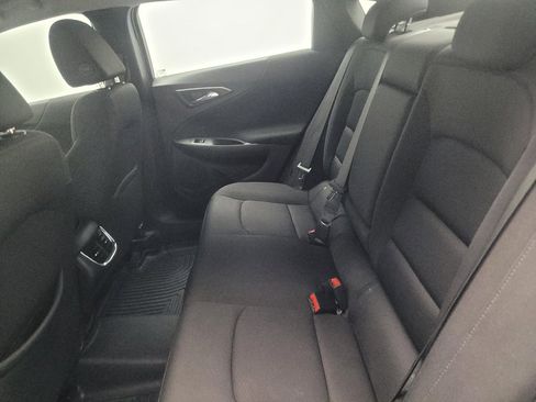 Used 2021 Chevrolet Malibu LT FWD image 18