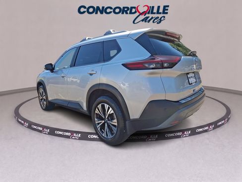 Certified 2023 Nissan Rogue SV w/ SV Premium B Package AWD/4WD image 5