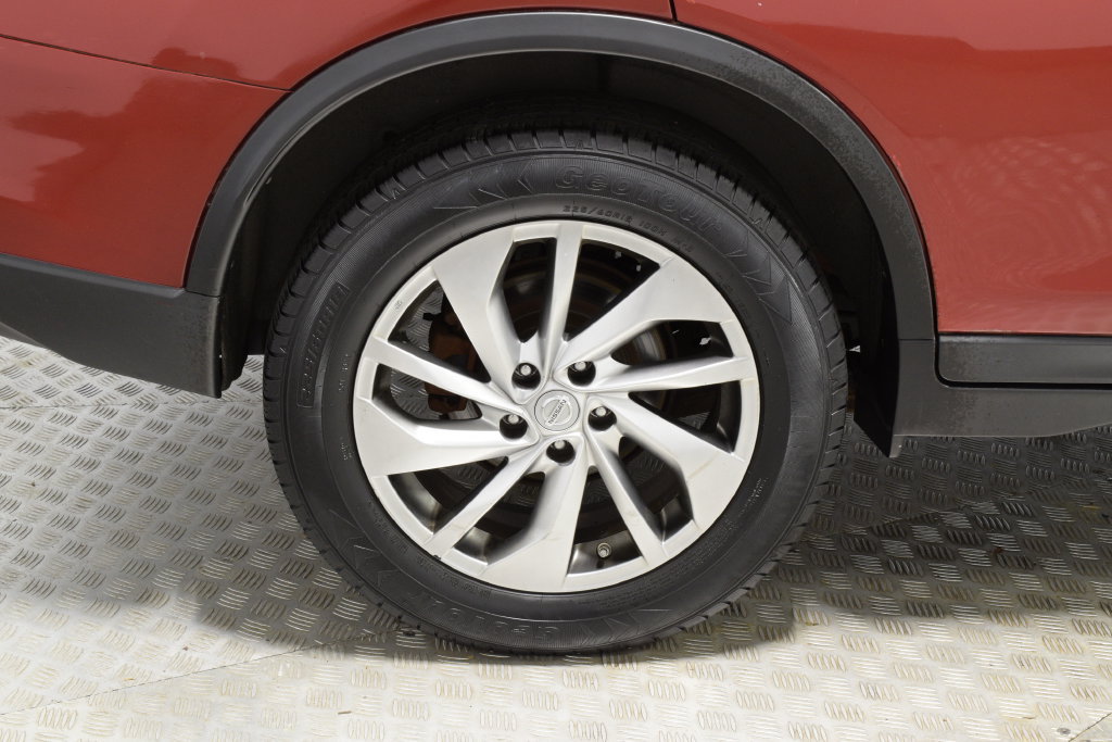 Used 2014 Nissan Rogue SL w/ SL Premium Package AWD/4WD image 37