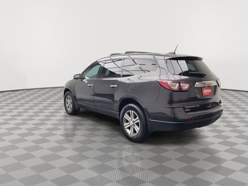 Used 2017 Chevrolet Traverse LT AWD/4WD image 36