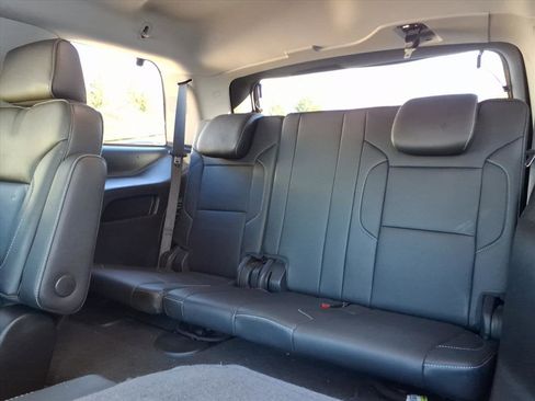 Used 2018 GMC Yukon SLT image 14