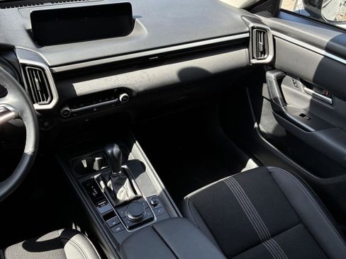 Used 2025 MAZDA CX-50 AWD 2.5 S w/ Preferred Package image 8