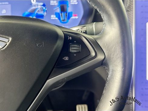 Used 2019 Tesla Model X Performance AWD/4WD image 14
