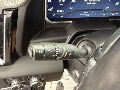 Used 2024 GMC Sierra 1500 Denali image 25