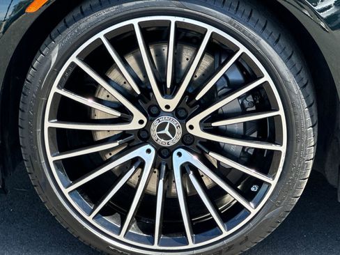 Certified 2022 Mercedes-Benz S 500 4MATIC image 33