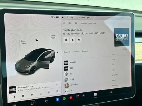 Used 2018 Tesla Model 3 Mid Range image 16