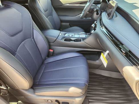 New 2026 INFINITI QX60 Sport AWD/4WD image 14