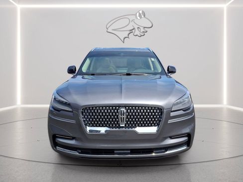Used 2022 Lincoln Aviator AWD w/ Premium Package image 7