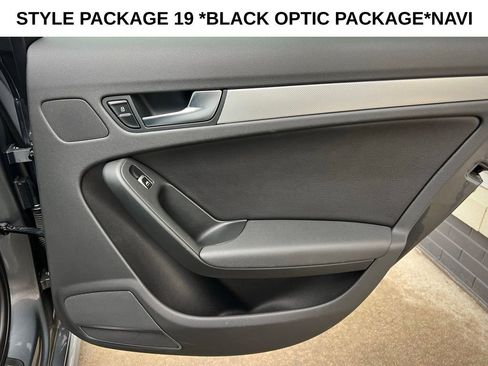 Used 2016 Audi A4 2.0T Premium image 27