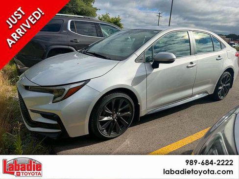Certified 2023 Toyota Corolla SE FWD image 1