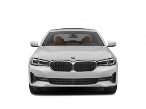 Used 2023 BMW 530i xDrive w/ Premium Package image 7