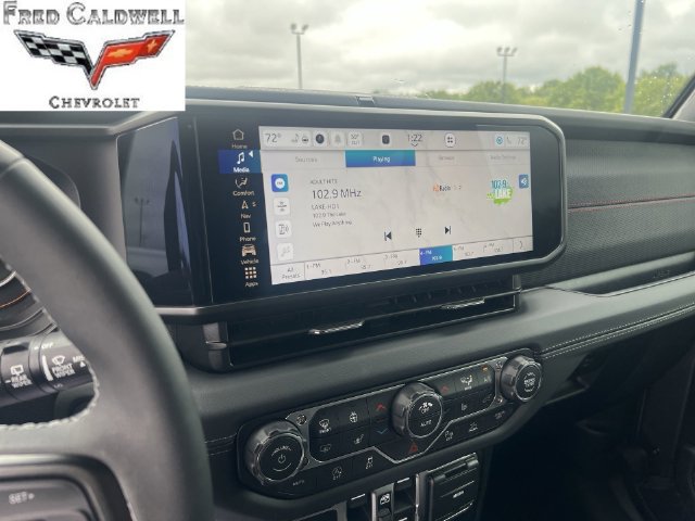 Used 2026 Jeep Wrangler Unlimited Rubicon AWD/4WD image 19