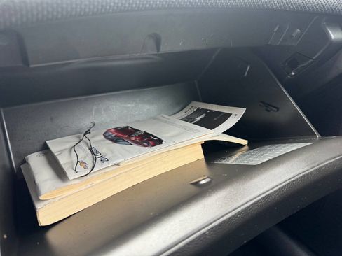 Used 2014 Chevrolet Cruze LTZ image 16