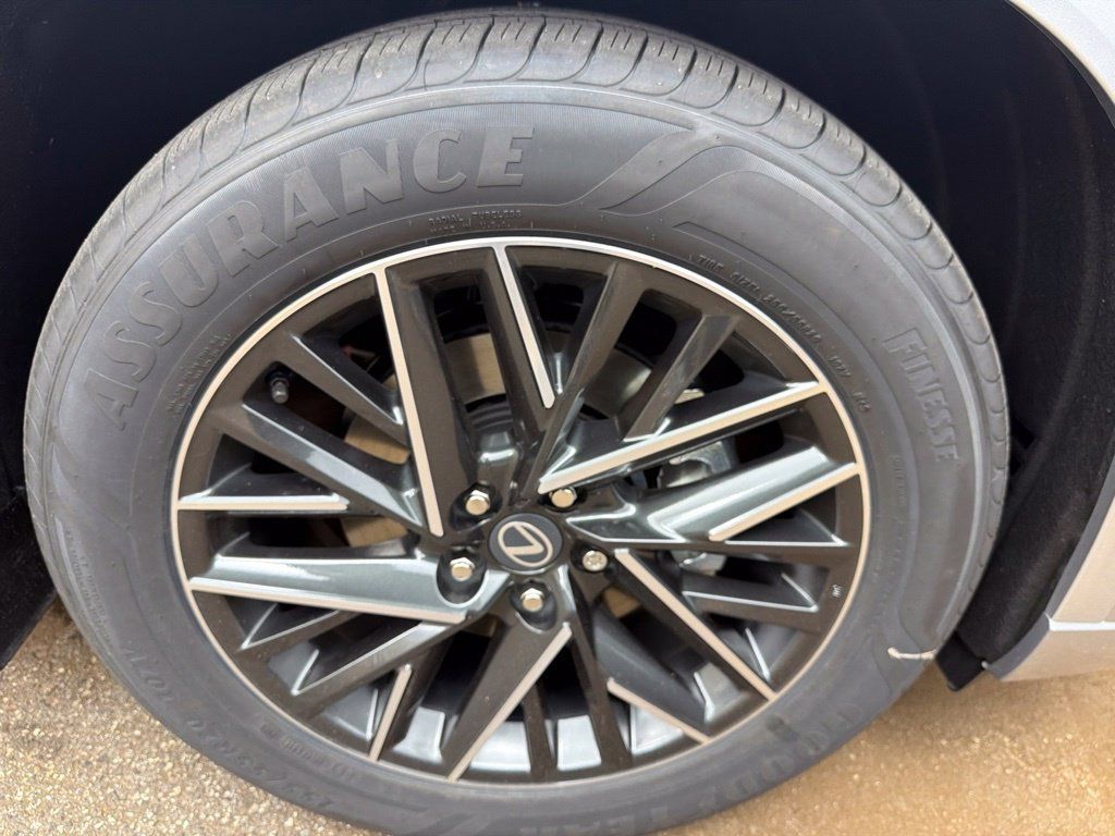 New 2026 Lexus TX 350 AWD w/ Technology Package image 28