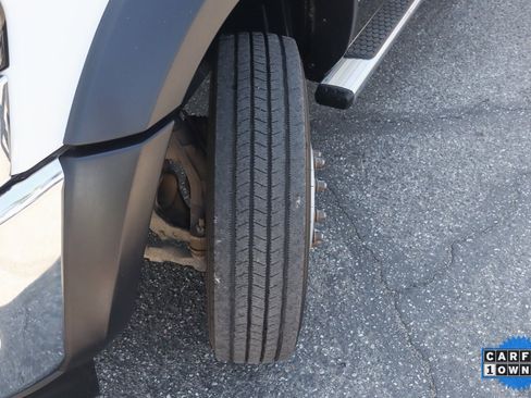 Used 2022 RAM 5500 Tradesman w/ Chrome Appearance Group image 41