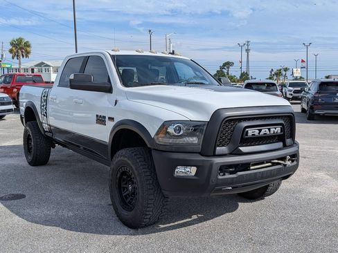 Used 2018 RAM 2500 Power Wagon w/ Luxury Group AWD/4WD image 3