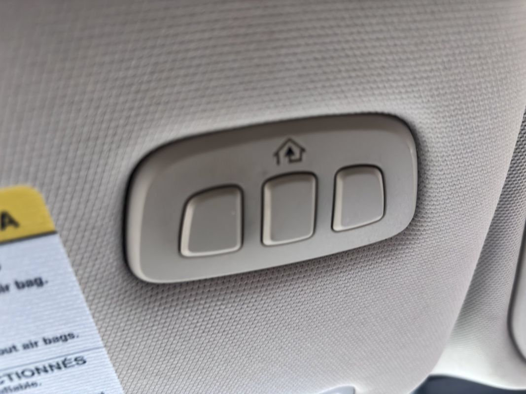Used 2020 Lincoln Aviator Reserve RWD image 35