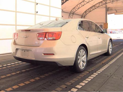 Used 2013 Chevrolet Malibu LT image 5