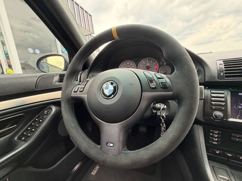 Used 2003 BMW M5 RWD image 23