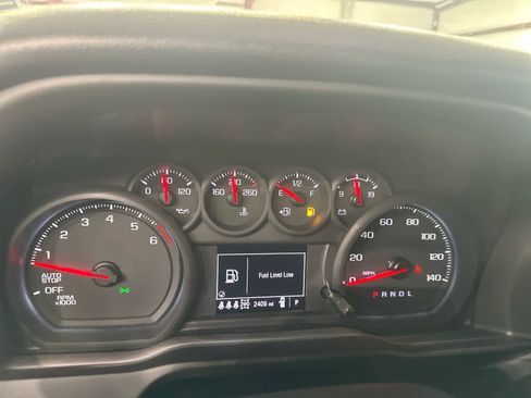 Used 2026 Chevrolet Silverado 1500 Custom Trail Boss w/ LPO, Dark Essentials Package AWD/4WD image 23