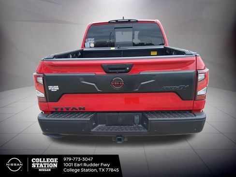 Certified 2023 Nissan Titan PRO-4X w/ Pro-4x Convenience Package image 3