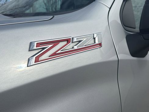 Used 2021 Chevrolet Silverado 1500 LT Trail Boss image 11