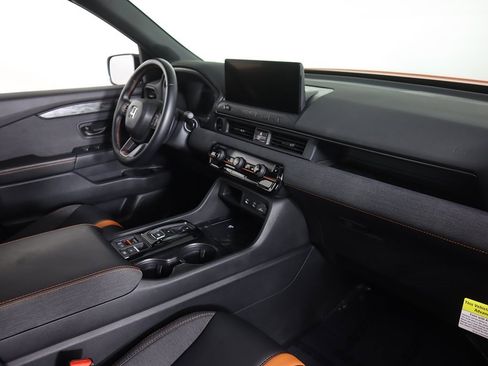 Certified 2026 Honda Passport TrailSport image 30