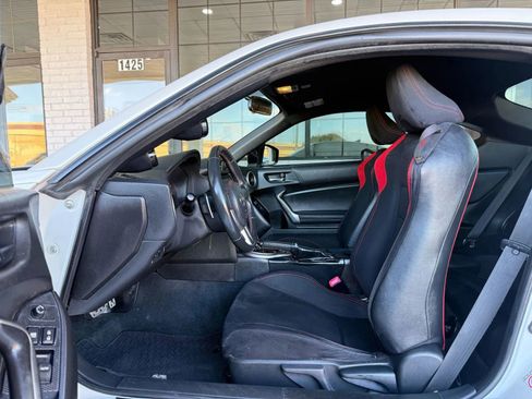 Used 2013 Scion FR-S image 12