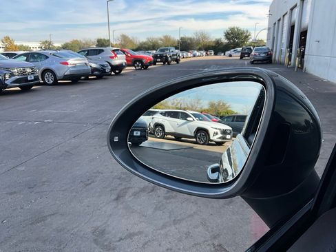 Used 2016 Porsche Cayenne GTS image 20