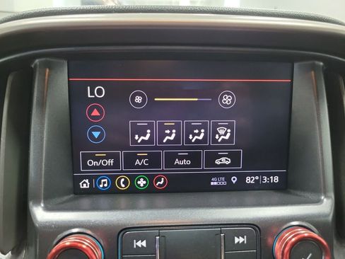 Used 2022 Chevrolet Colorado Z71 AWD/4WD image 44