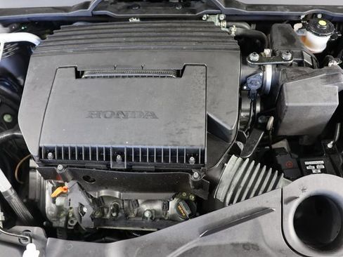 Used 2025 Honda Pilot Elite image 28