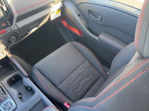 New 2026 Nissan Frontier PRO-4X w/ Pro-4x Convenience Package image 10