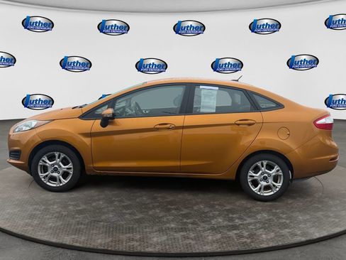 Used 2016 Ford Fiesta SE w/ Cold Weather Package FWD image 2