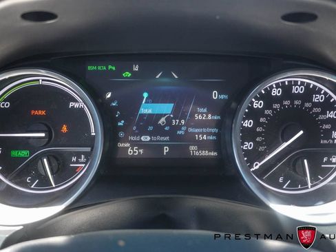 Used 2018 Toyota Camry XLE w/ Audio Package FWD image 24