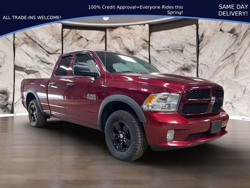 Used 2017 RAM 1500 Express AWD/4WD image 1