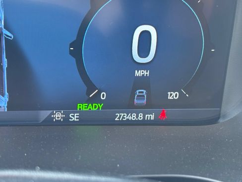Used 2025 Ford F150 XLT w/ Equipment Group 301A Standard AWD/4WD image 8