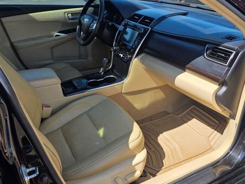 Used 2015 Toyota Camry XLE FWD image 15