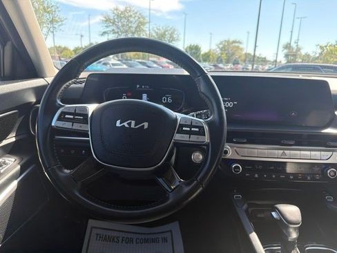 Used 2025 Kia Telluride S AWD/4WD image 28