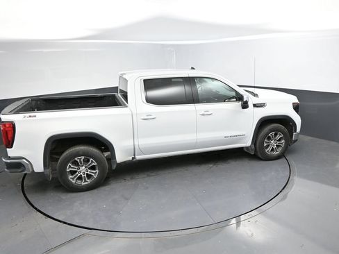 Used 2023 GMC Sierra 1500 SLE AWD/4WD image 31