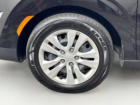 Used 2023 Kia Soul LX FWD image 28