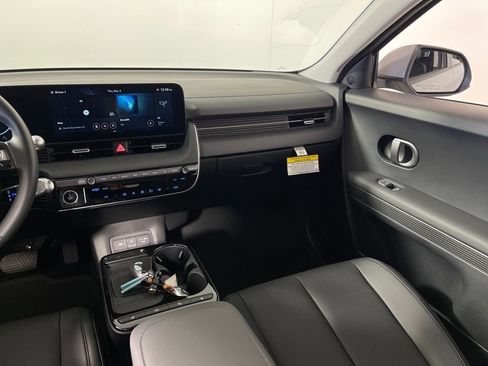New 2026 Hyundai Ioniq 5 SEL image 9