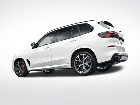 New 2026 BMW X5 M60i w/ Climate Comfort Package image 34