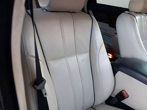 Used 2012 Jaguar XJ L RWD image 86